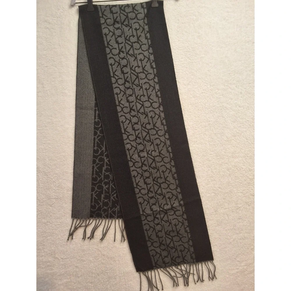 Calvin Klein Logo Scarf Women Fringes Reversible Black/Gray Winter Casual